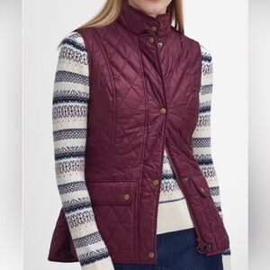 NWT Barbour otterburn gilet vest. US 4, UK 8. Purple maroon